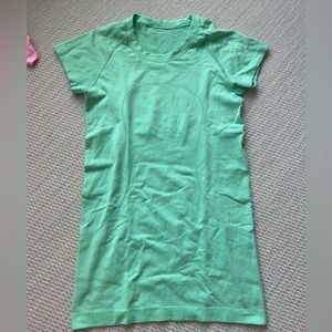 Lulu lemon mint green t shirt